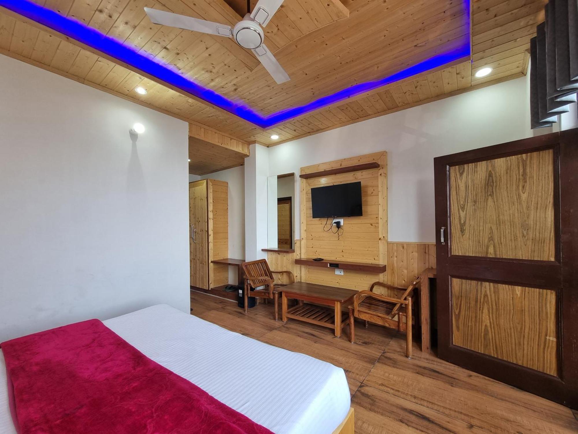 Grand Kailash Khajjiar Dalhousie Bagian luar foto